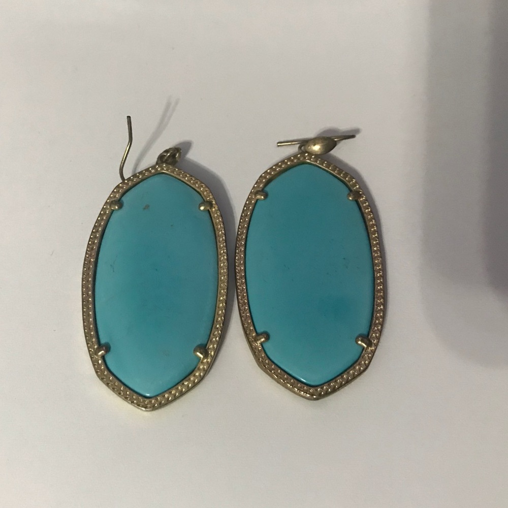 Kendra Scott earrings